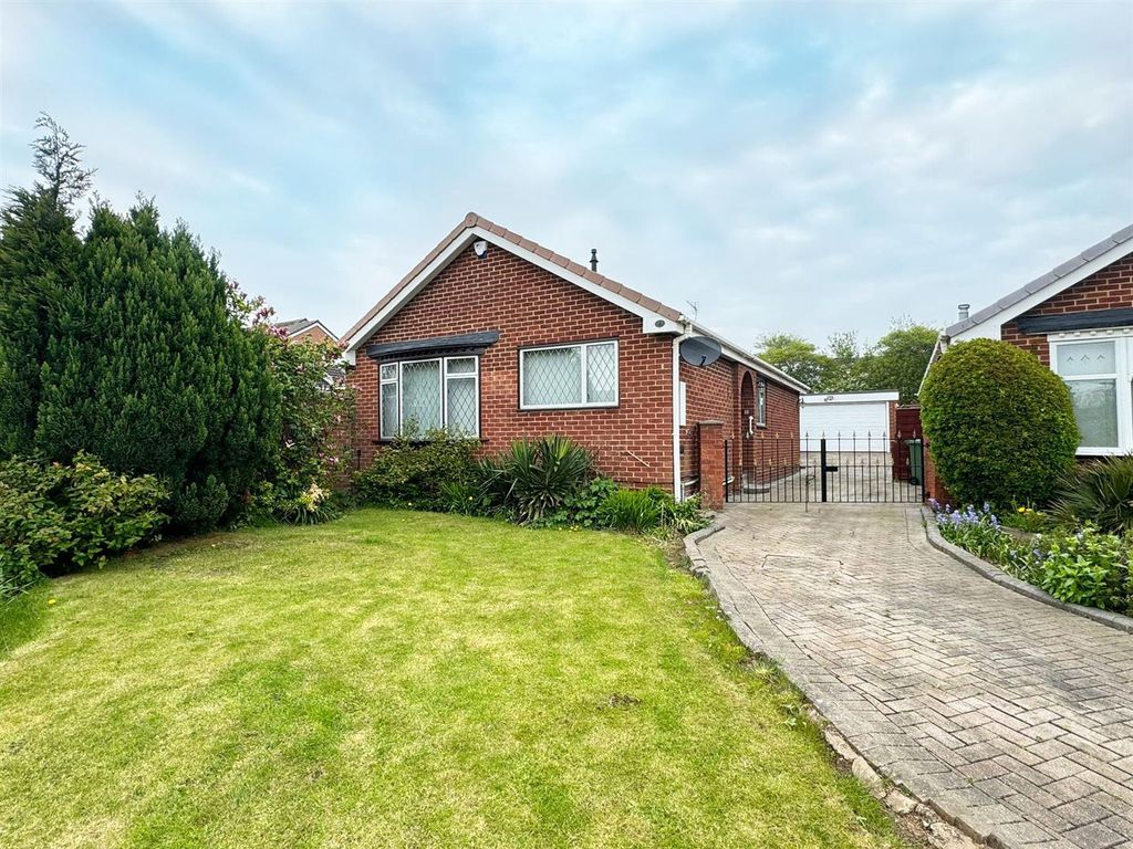 2 bed detached bungalow for sale in Martham Close, Elm Tree, Stockton
