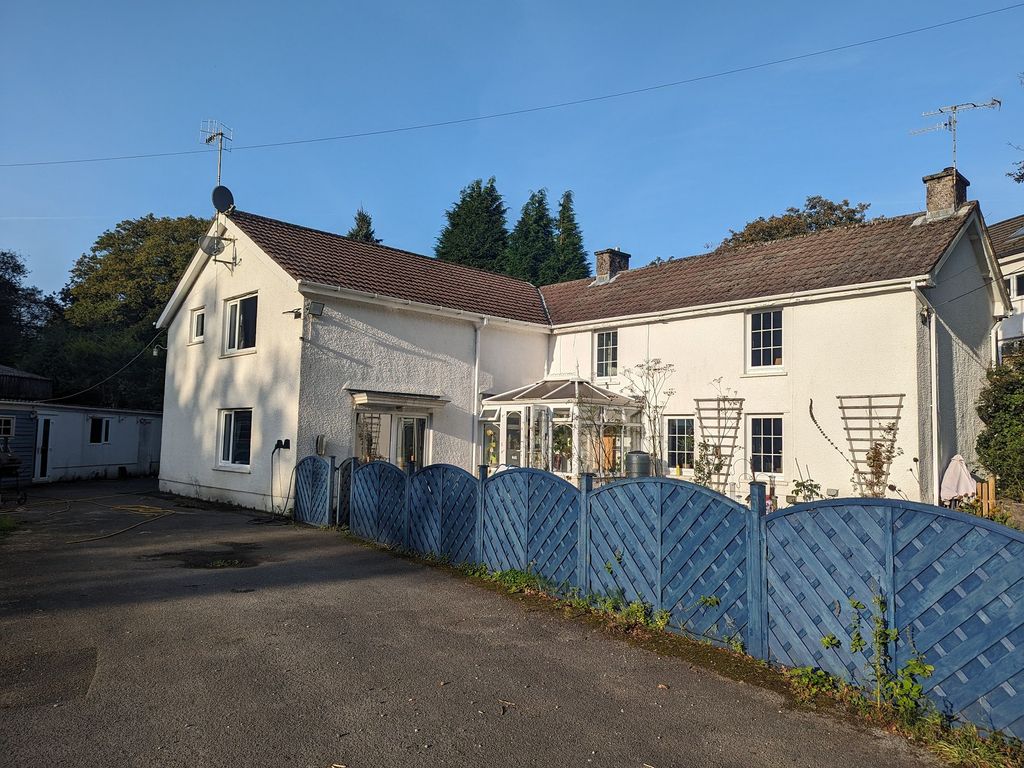 4 bed detached house for sale in The Cwm, Bryncoch, Neath. SA10, £