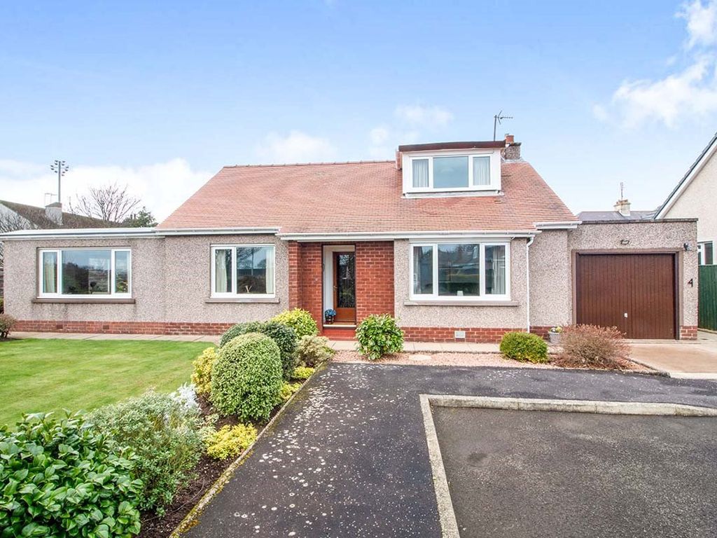 4 bed detached house for sale in Whinfield Way, Montrose, Angus DD10