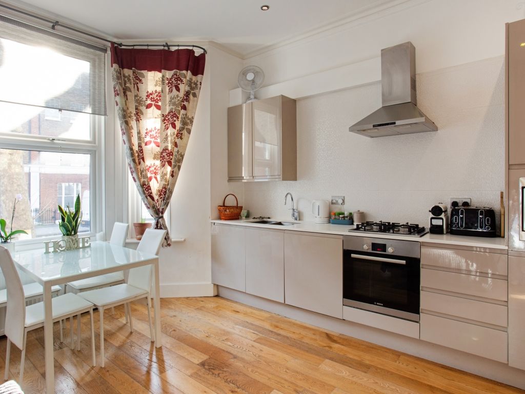 2 bed flat to rent in Shirland Road, London W9 Zoopla