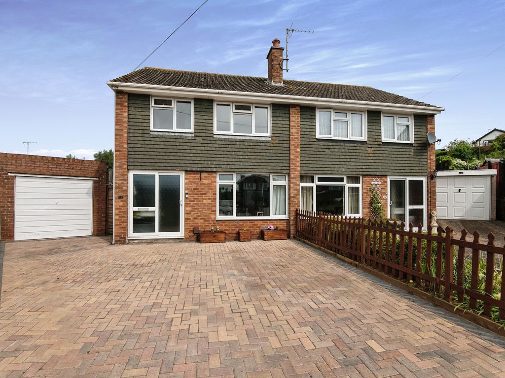 3 bed semidetached house for sale in Swallowfield Road, Exeter, Devon