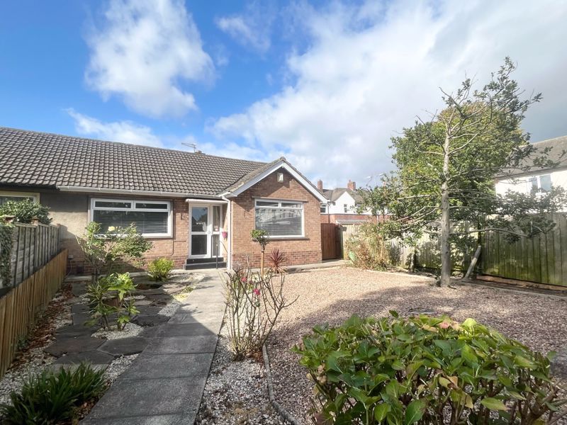 2 bed semidetached bungalow for sale in Marshall Grove, StocktonOn