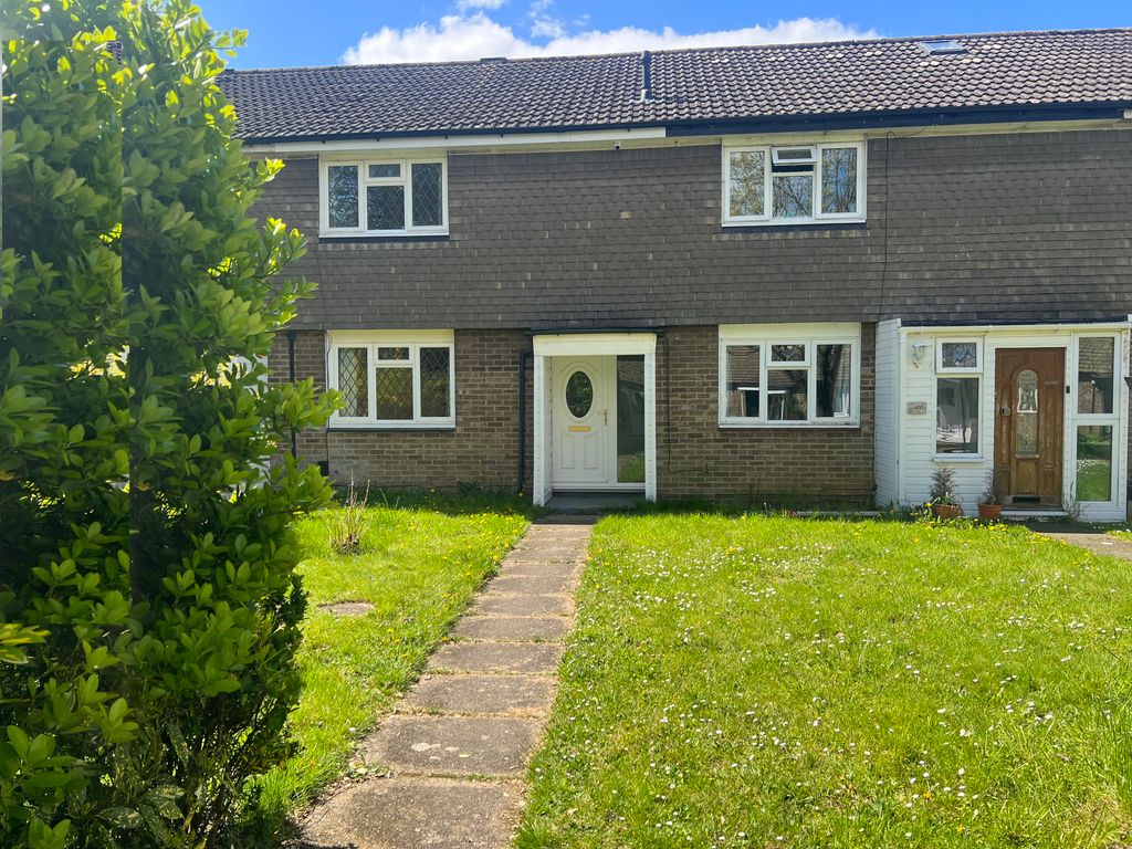 2 bed terraced house to rent in Waterside Road, Guildford GU1 Zoopla