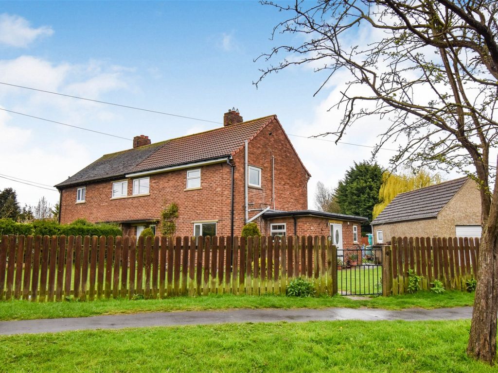 3 bed semidetached house for sale in Thorn Lane, Goxhill, BarrowUpon