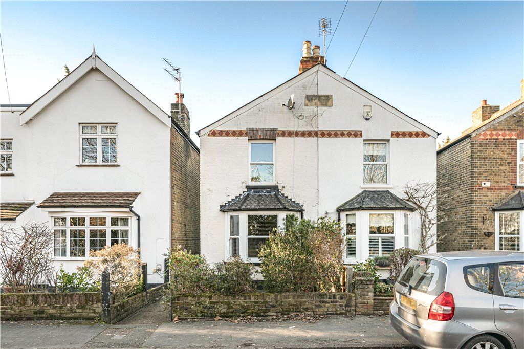 2 bed semidetached house for sale in Park Road, SunburyOnThames