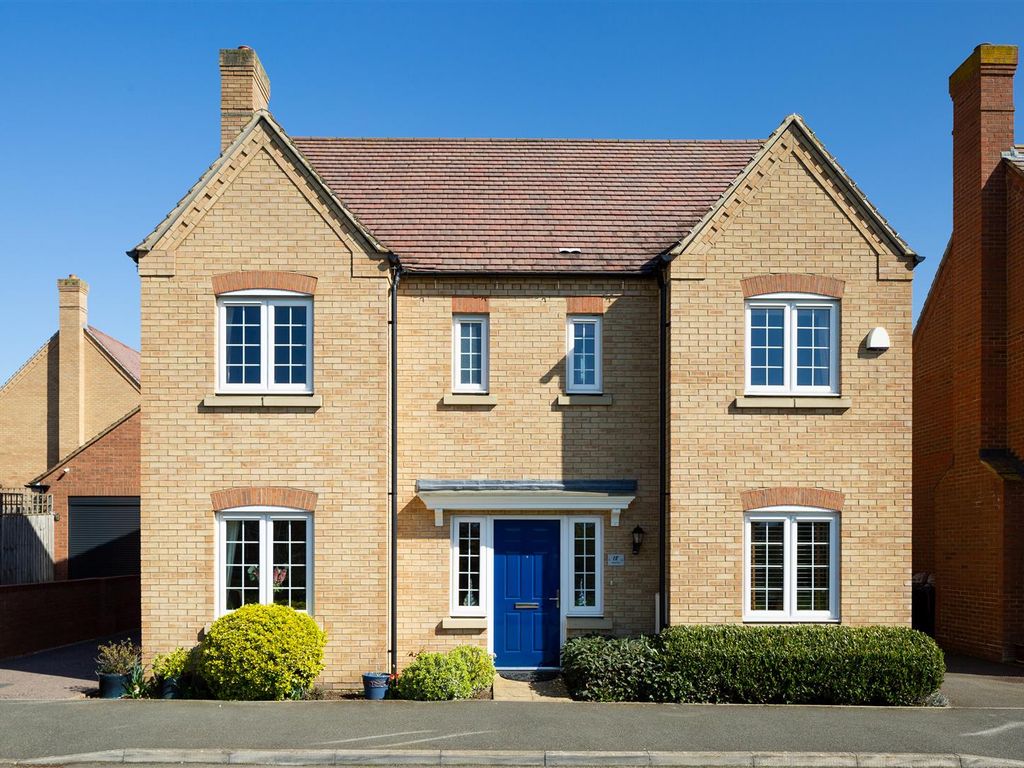 4 bed detached house for sale in Sorrel Drive, Stotfold, Herts SG5 Zoopla