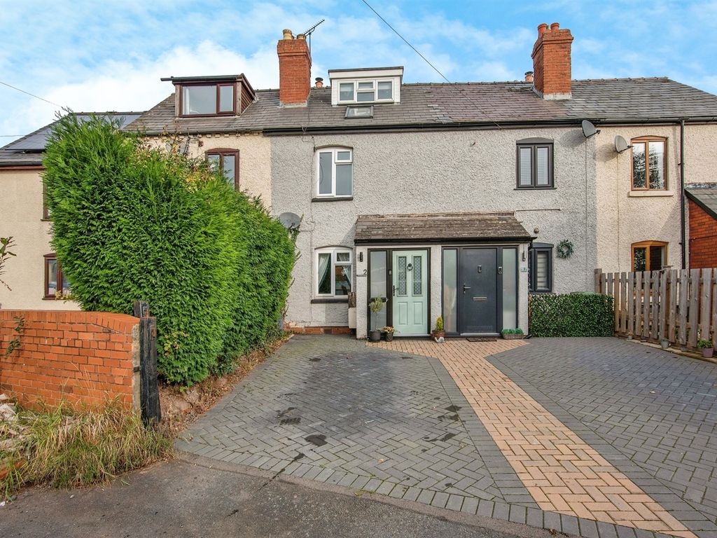 3 bed terraced house for sale in Roman Road, Burcott, Hereford HR1, £
