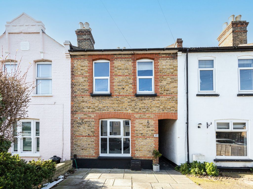 3 bed terraced house for sale in West Road, SouthendOnSea SS3 Zoopla