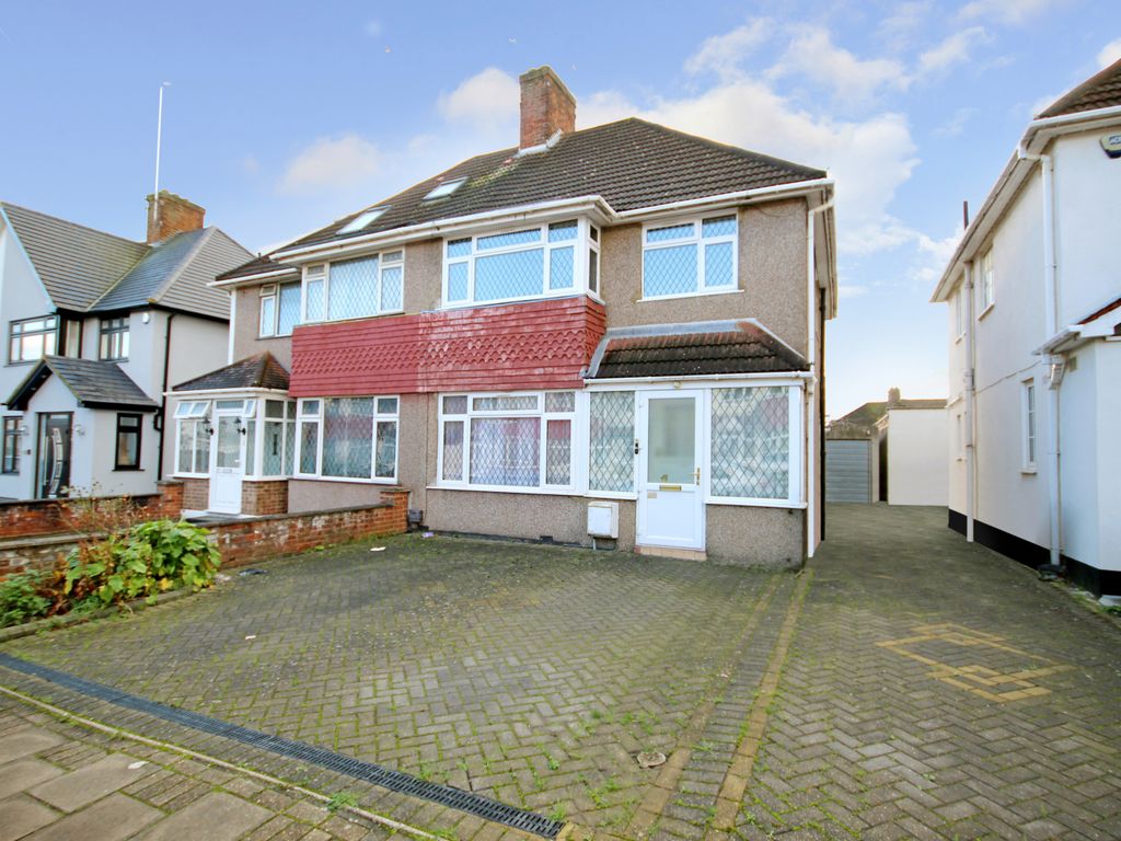 4 bed semidetached house for sale in Nettleden Avenue, Wembley