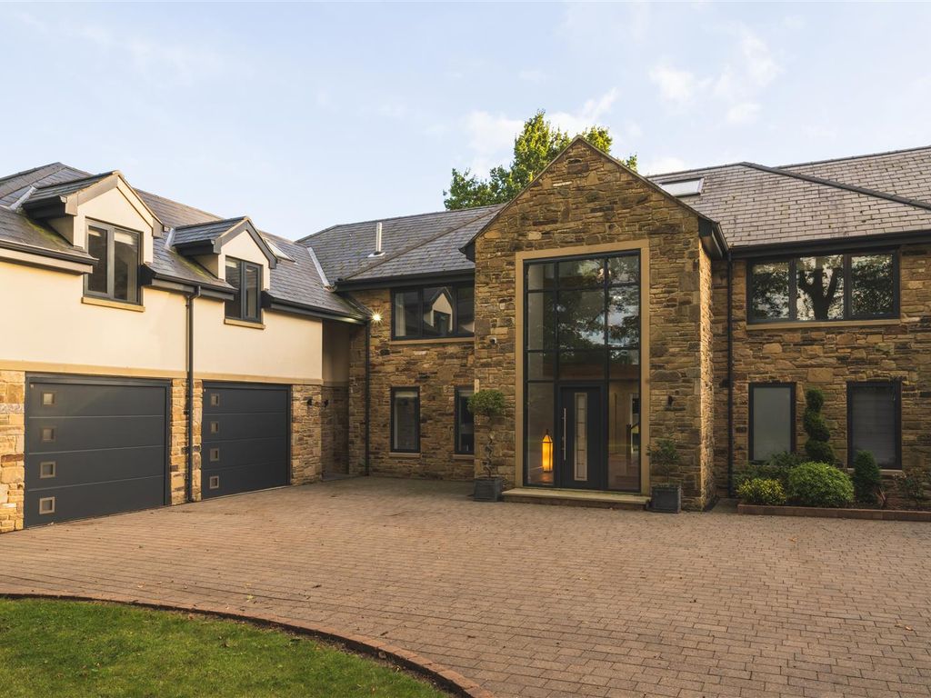 8 bed detached house to rent in Ling Lane, Scarcroft, Leeds LS14, £