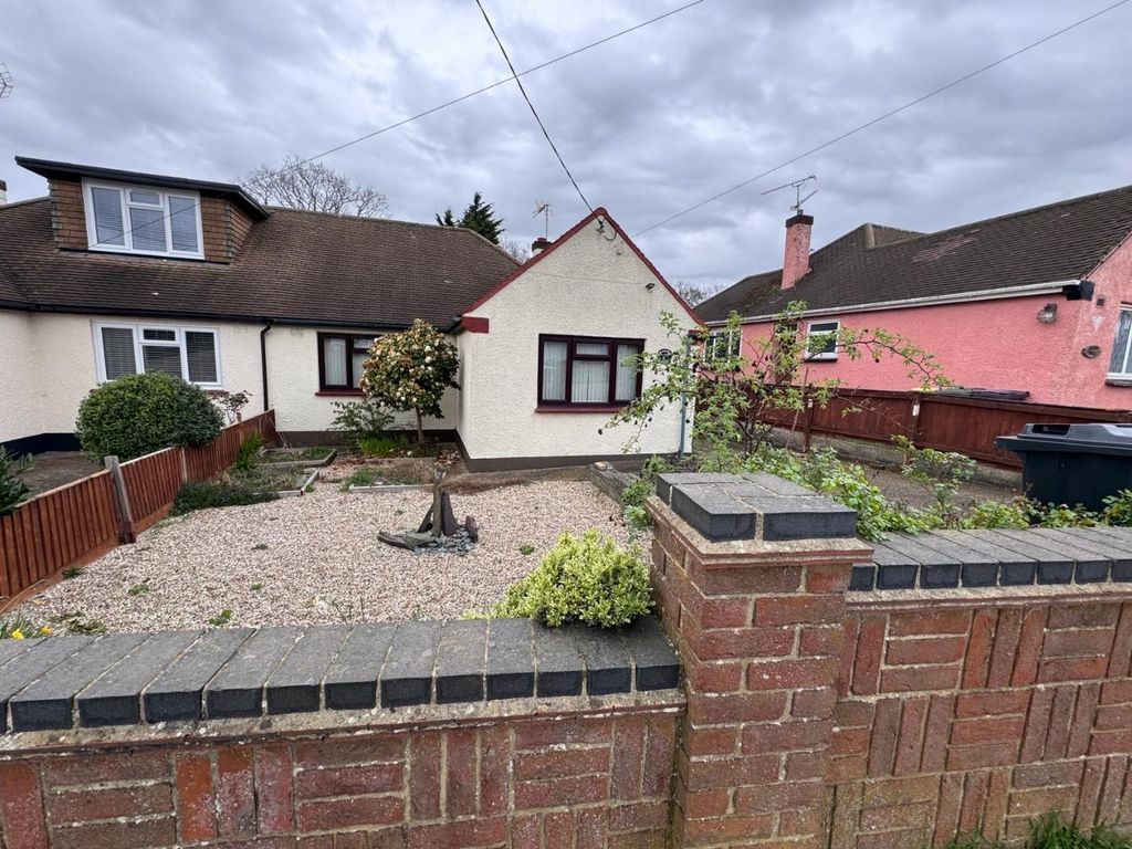 2 bed semidetached bungalow for sale in Hawkwell Road, Hockley, Essex SS5, £375,000 Zoopla