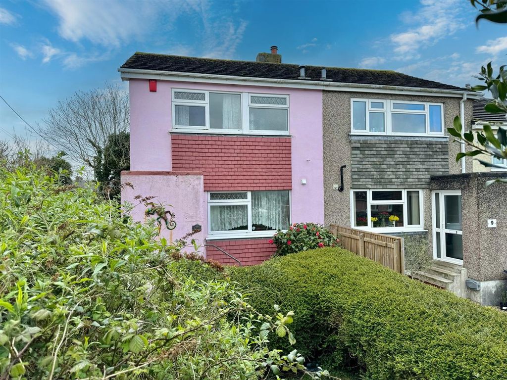 3 bed end terrace house for sale in Pleasure Hill Close, Plymstock