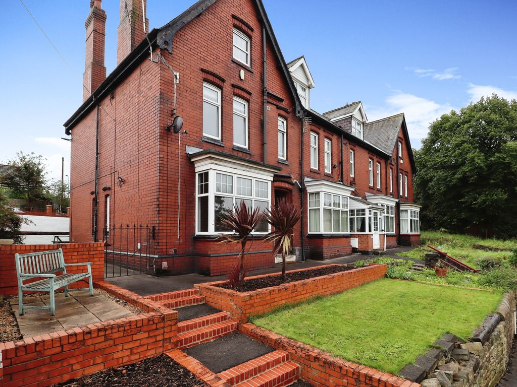 5 bed terraced house for sale in Station Road, Treeton, Rotherham