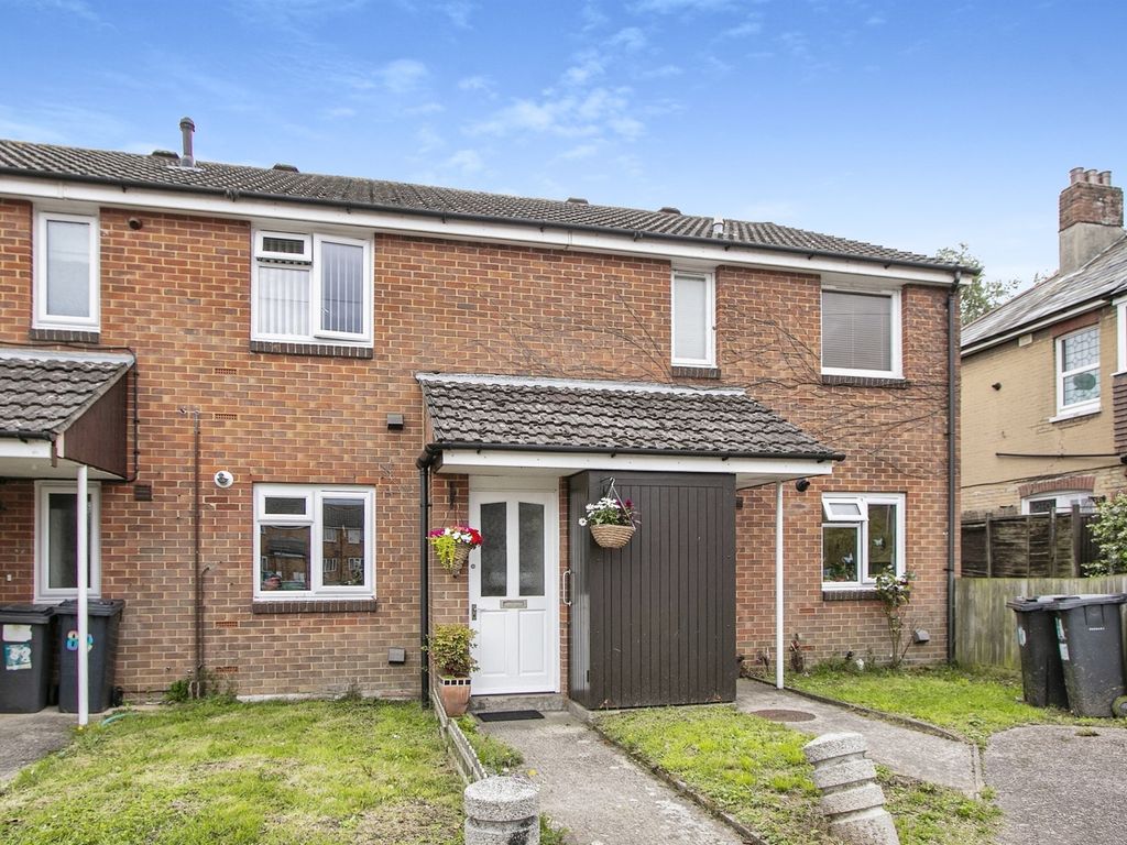 1 bed flat for sale in Wilson Road, Springbourne, Bournemouth BH1, £