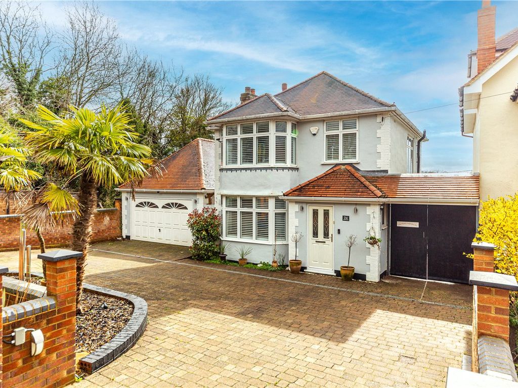 6 bed detached house for sale in Old Watling Street, Flamstead, St