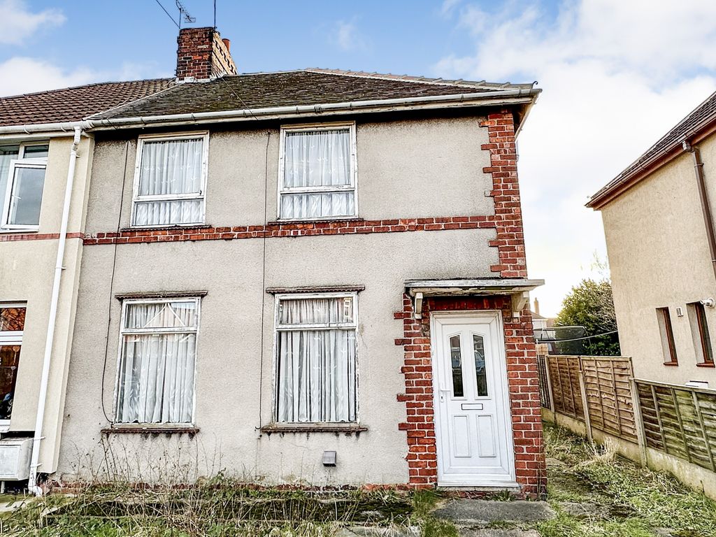 3 bed semidetached house for sale in Daw Lane, Bentley, Doncaster DN5