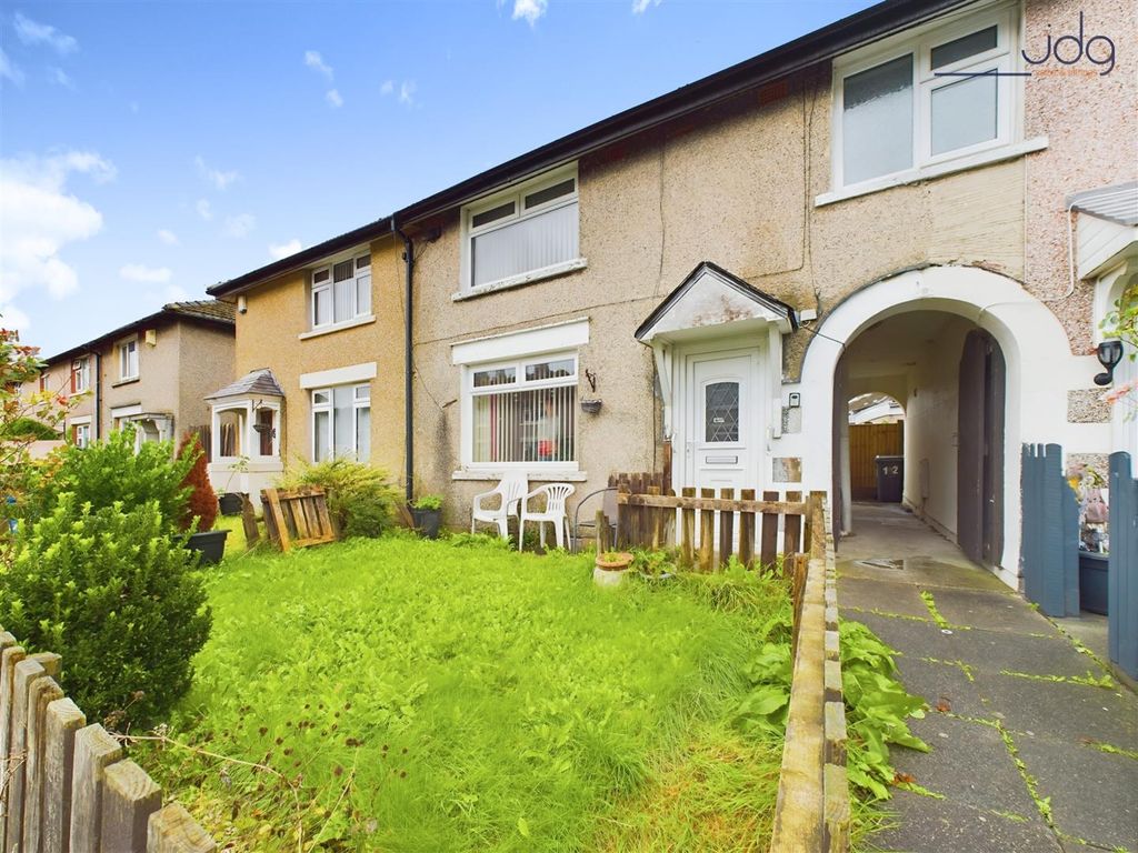 3 bed terraced house for sale in Chestnut Grove, Lancaster LA1, £