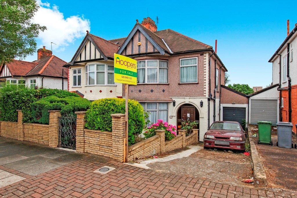 3 bed semidetached house for sale in Dollis Hill Lane, London NW2, £