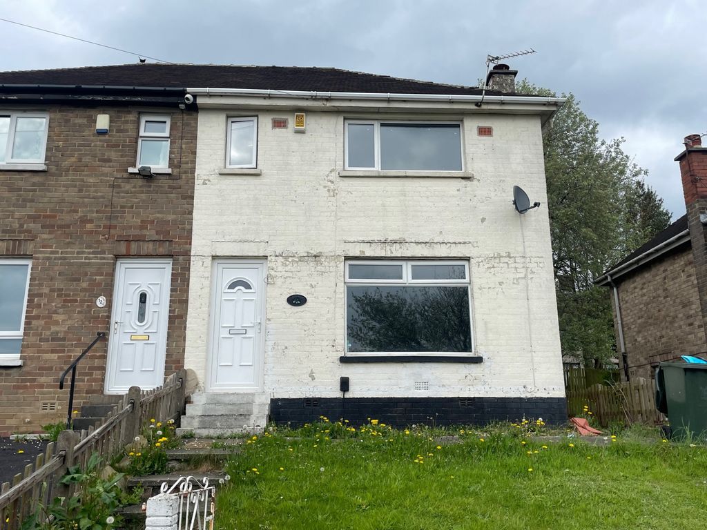 2 bed semidetached house to rent in Roxburgh Grove, Bradford, West