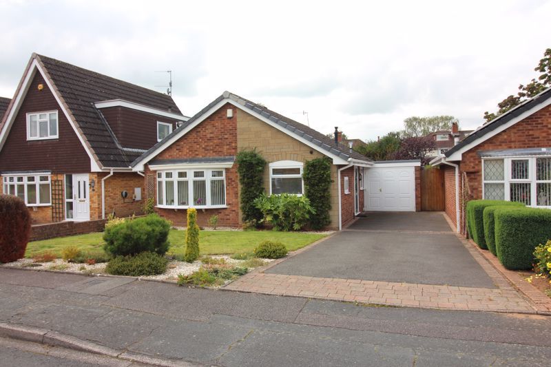 2 bed bungalow for sale in Ambrose Crescent, Kingswinford DY6, £325,000