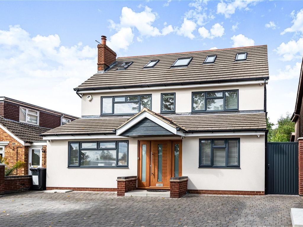 5 bed detached house for sale in Waveney Avenue, Bedford MK41 Zoopla