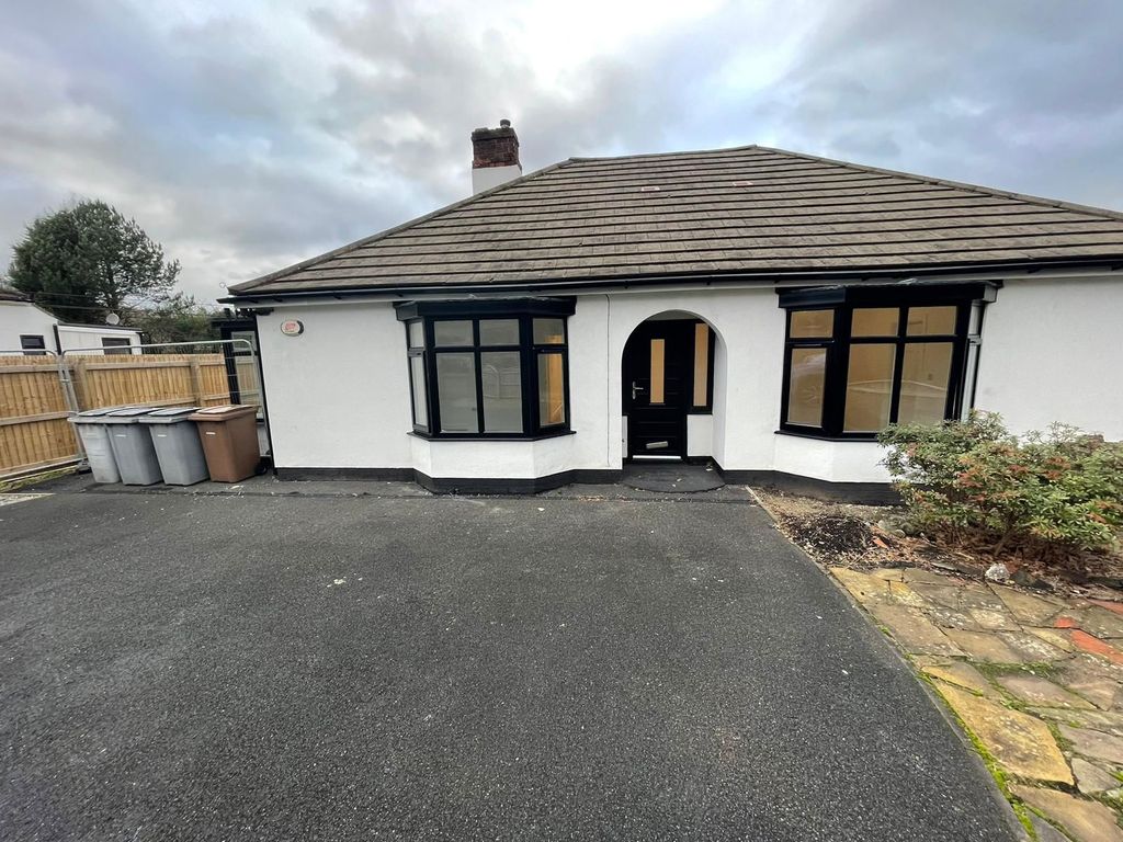 3 bed bungalow for sale in Eastham Rake, Eastham, Wirral CH62, £275,000
