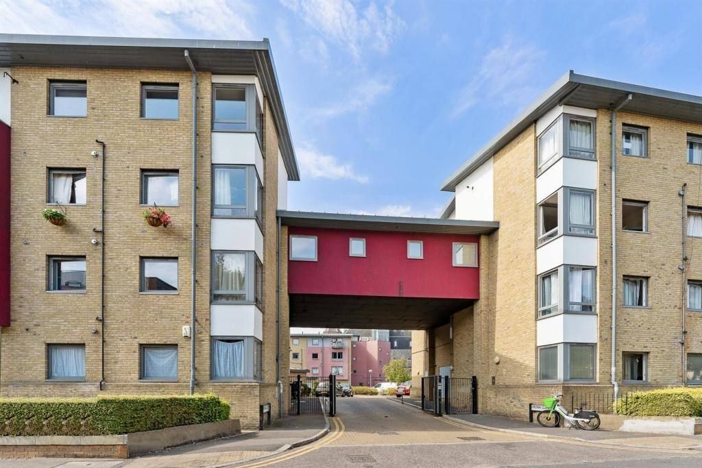 1 bed flat to rent in Winkfield Road, London N22 Zoopla