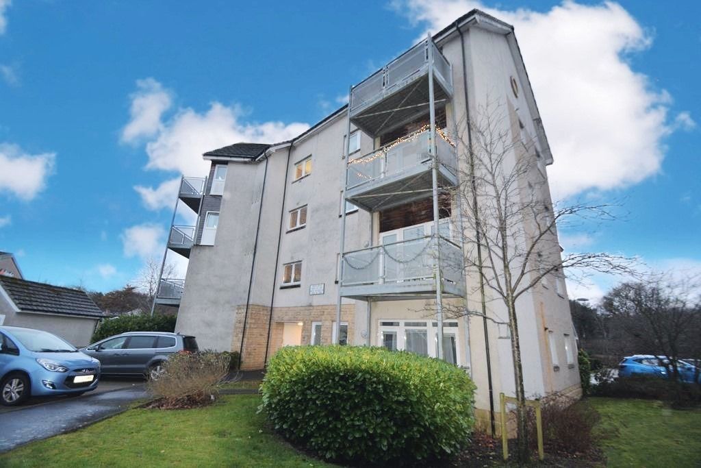 2 bed flat for sale in Hawk Brae, Livingston EH54, £149,000 Zoopla