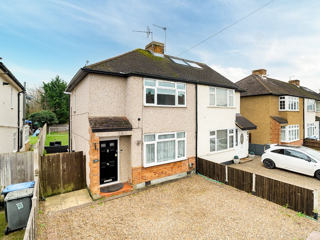 3 bed semidetached house for sale in Warwick Avenue, Egham TW20, £