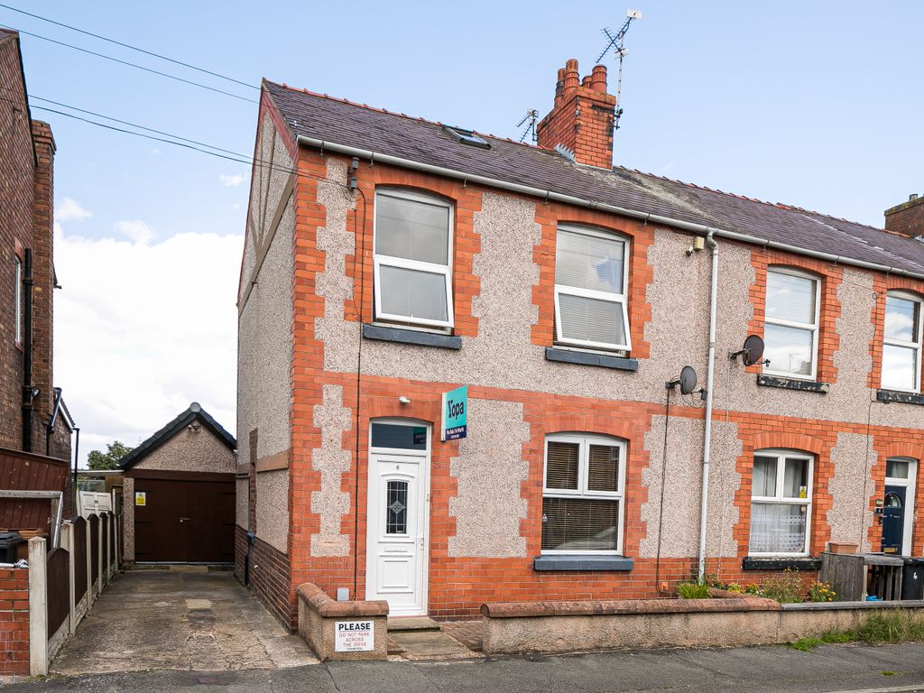 3 bed end terrace house for sale in Howard Street, Connah's Quay