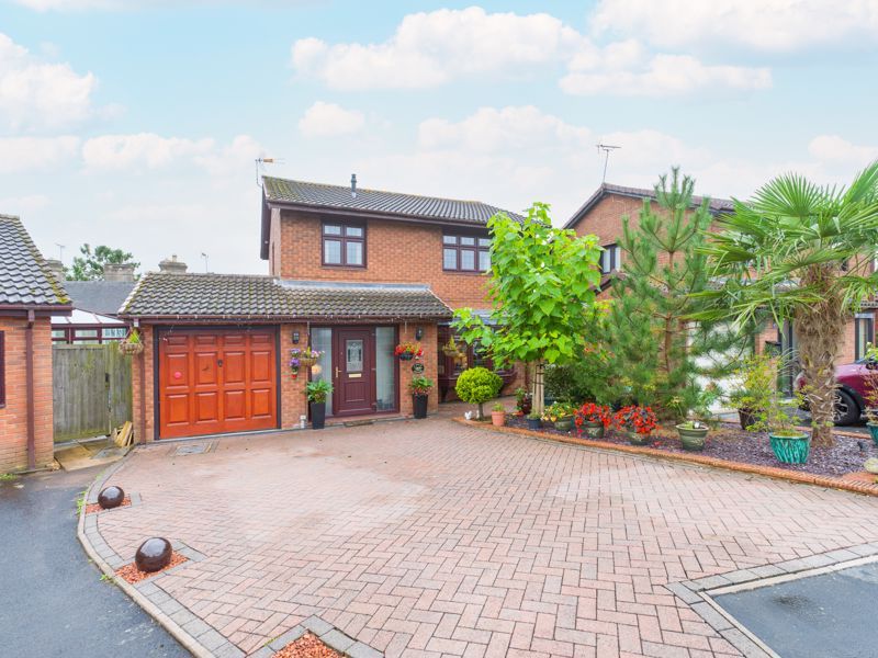 3 bed detached house for sale in Witley Gardens, Highley, Bridgnorth
