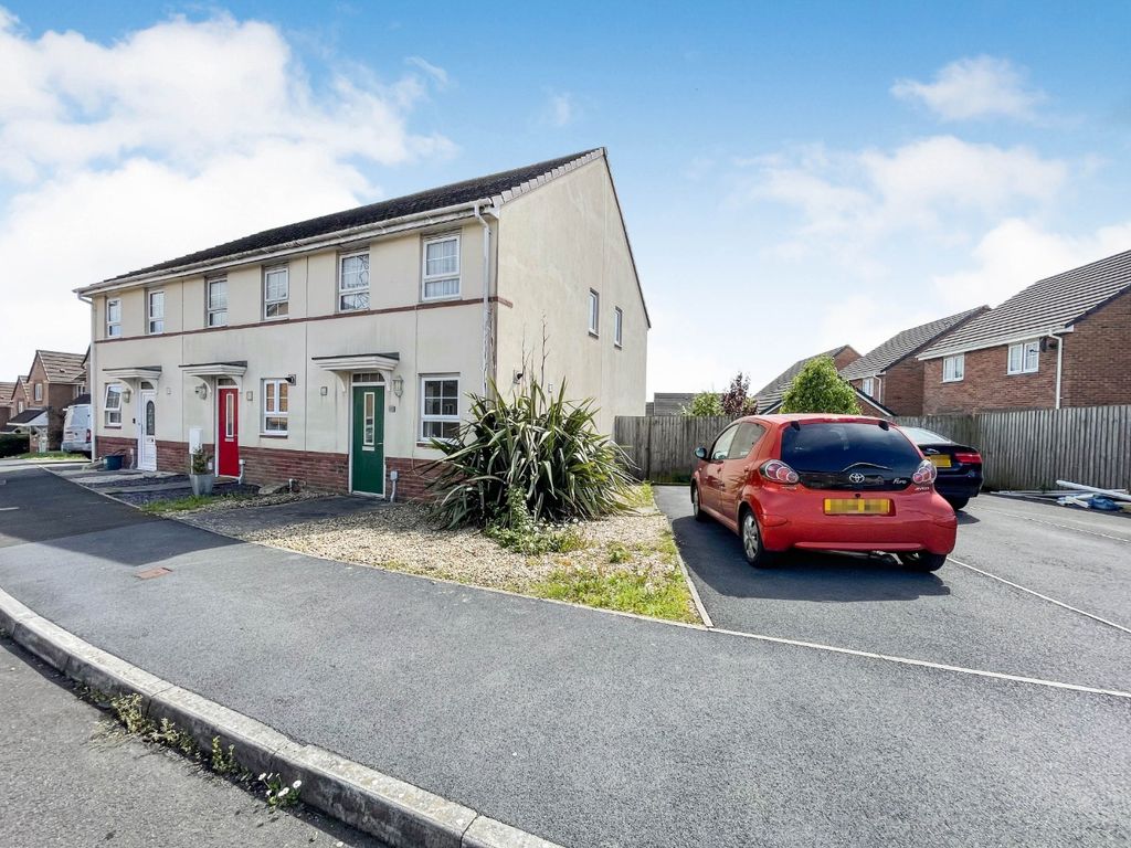 2 bed end terrace house for sale in Bryn Uchaf, Llanelli SA14 Zoopla