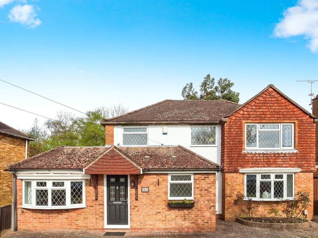 4 bed detached house for sale in Burlands, Crawley RH11, £625,000 Zoopla