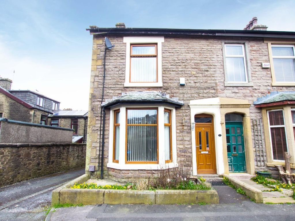 4 bed end terrace house for sale in Inverness Road, Darwen BB3 Zoopla