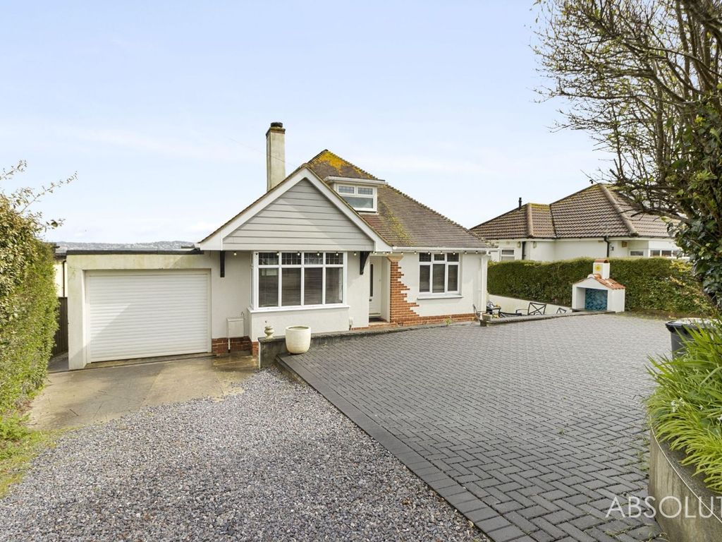 3 bed detached bungalow for sale in Clennon Avenue, Paignton TQ4, £