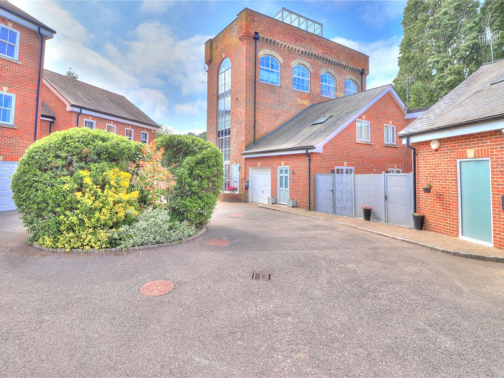 2 bed semidetached house for sale in Catteshall Road, Godalming