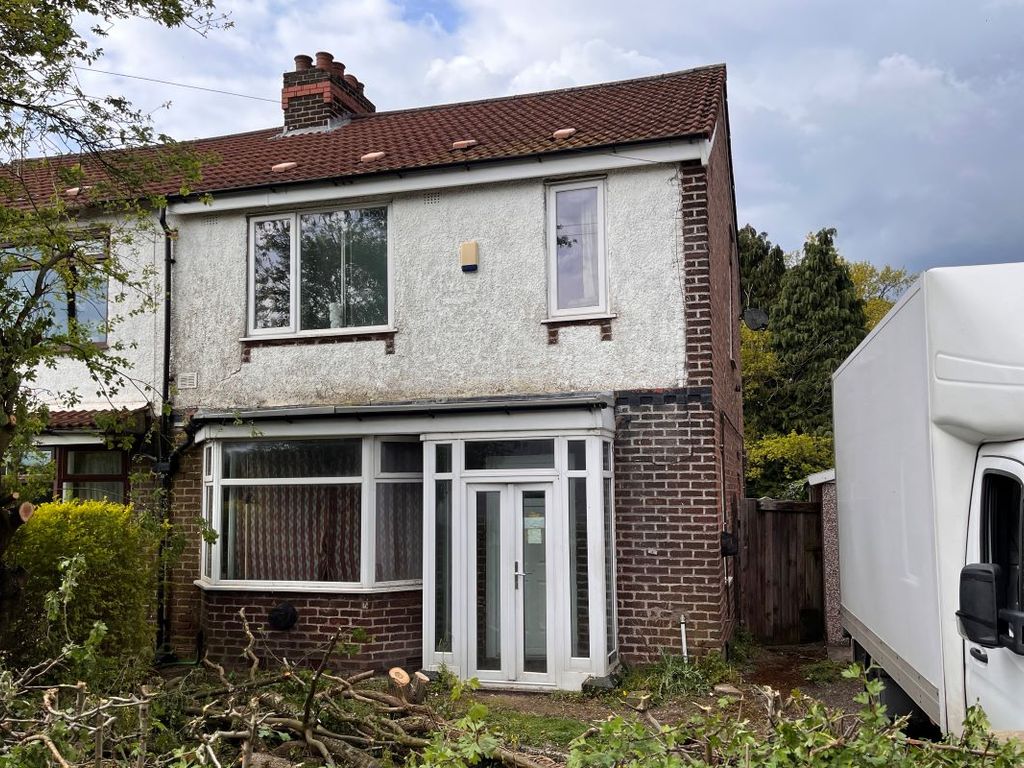 3 bed semidetached house for sale in 22 Ringway Road, Manchester