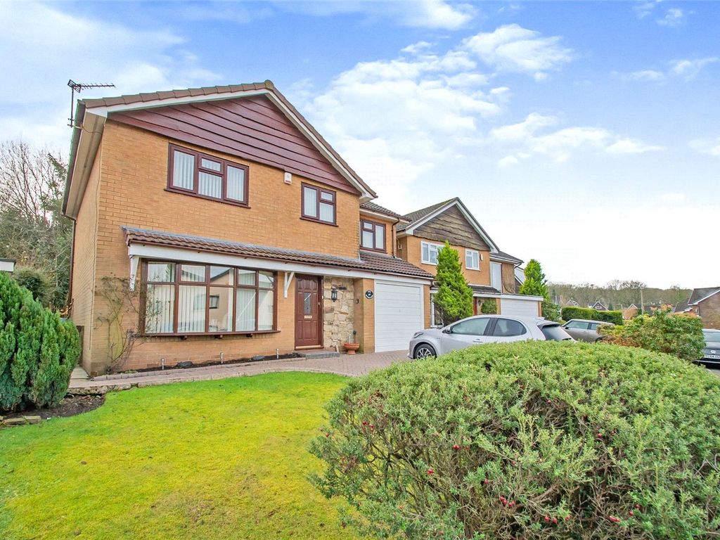 4 bed detached house for sale in Mitton Close, Lowercroft, Bury
