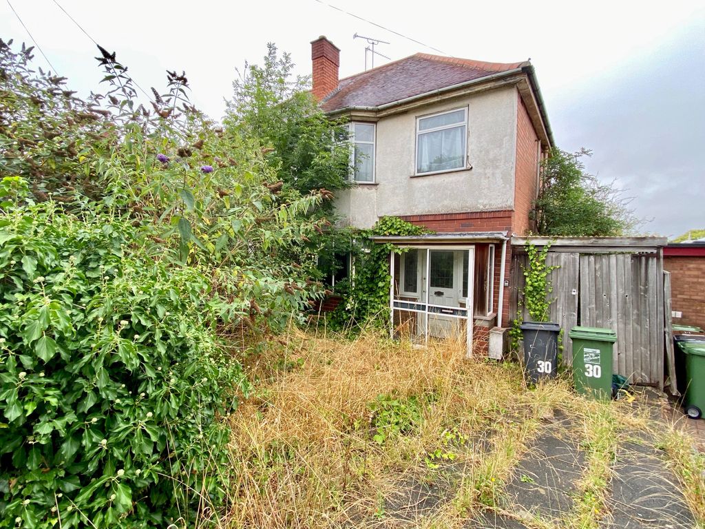 3 bed semidetached house for sale in Abbey Road, Redditch B97 Zoopla