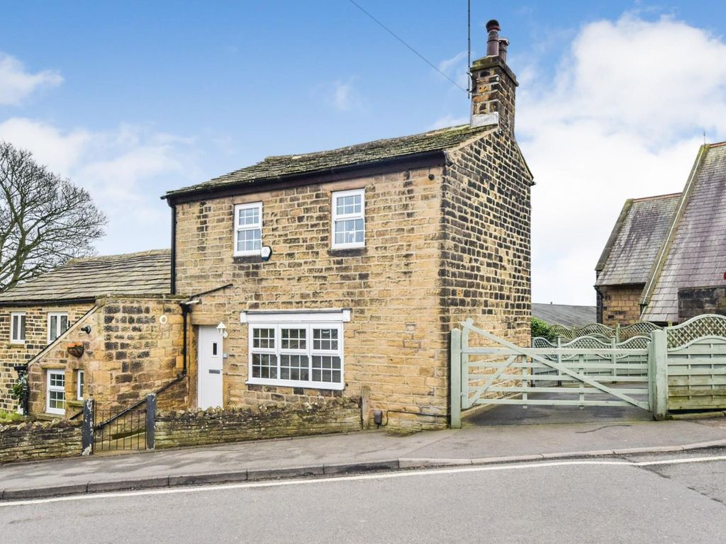 2 bed property for sale in Gilstead Lane, Bingley, West Yorkshire BD16