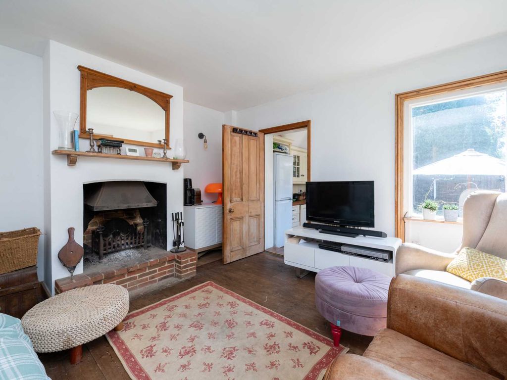 2 bed end terrace house for sale in Bell Road, Warnham, Horsham RH12, £