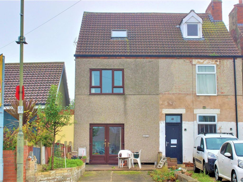 3 bed semidetached house for sale in Queens Road, Hodthorpe, Worksop