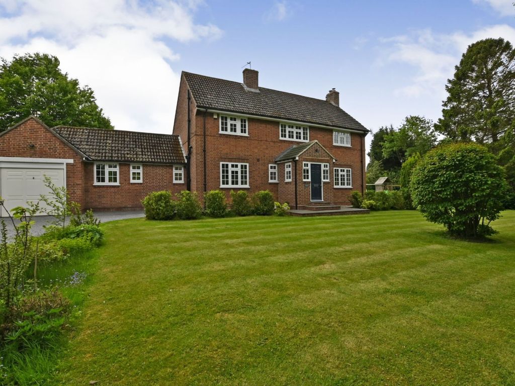 3 bed detached house for sale in Darras Hall, Newcastle Upon Tyne NE20