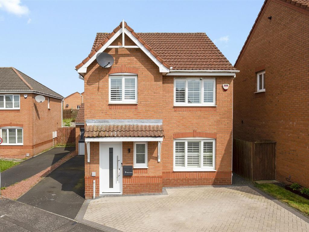 3 bed detached house for sale in 5 Eardley Crescent, Dunfermline KY11