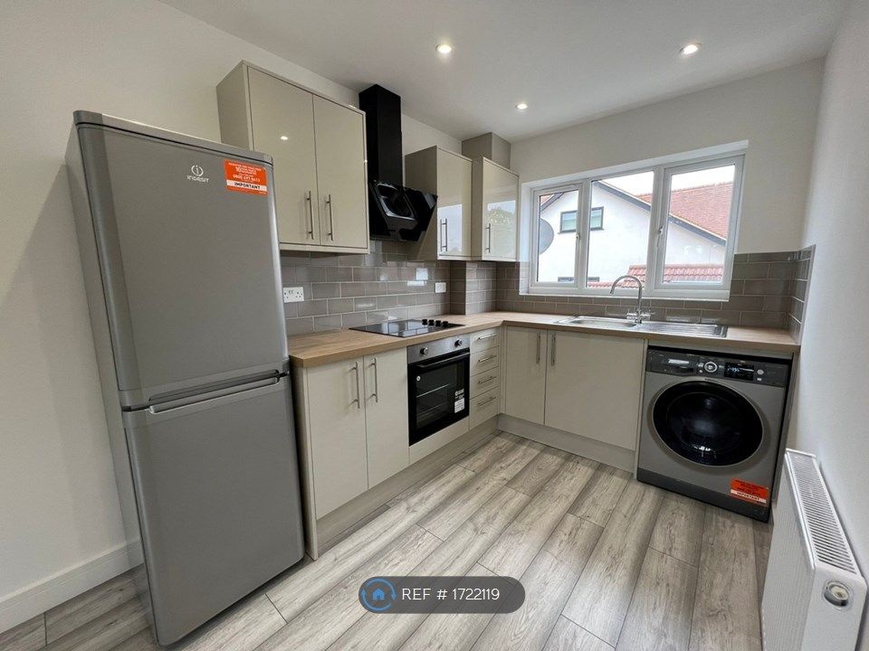 1 bed flat to rent in Manor Road, Chigwell IG7 Zoopla