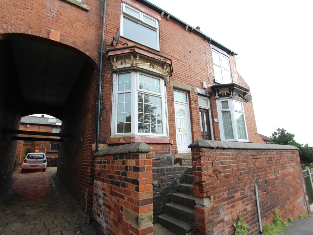 3 bed terraced house to rent in Jenkin Road, Sheffield S9, £875 pcm
