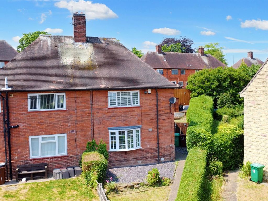 3 bed semidetached house for sale in Aldworth Close, Nottingham NG5, £