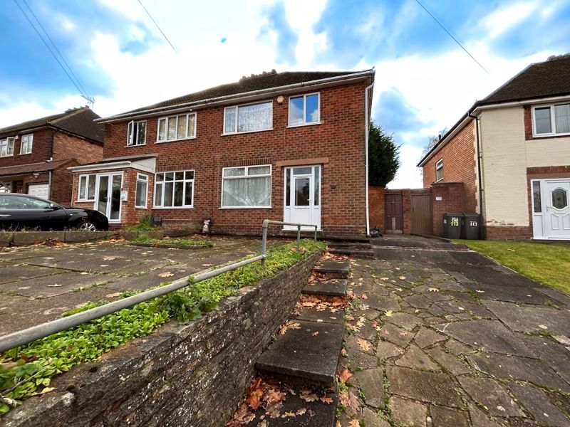 3 bed semidetached house for sale in Coppice View Road, Sutton