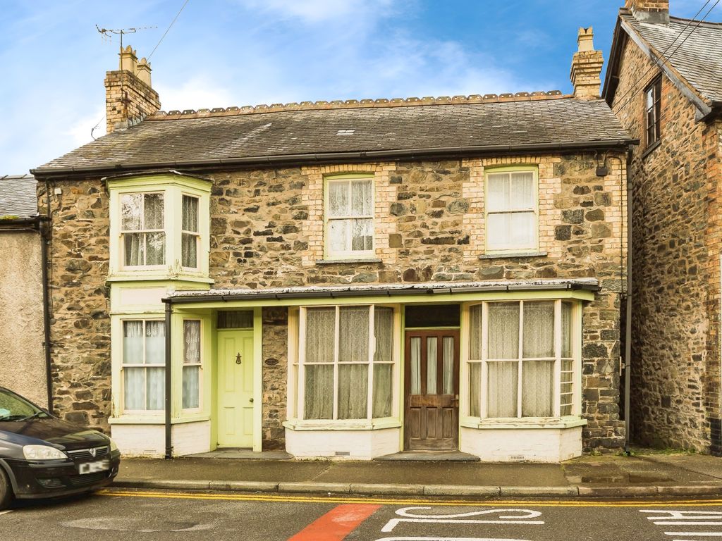 4 bed semidetached house for sale in Penybontfawr, Oswestry, Powys