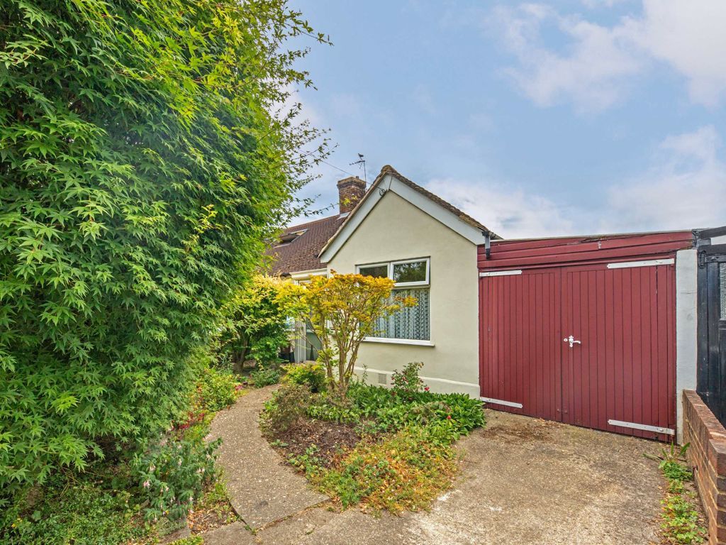2 bed bungalow for sale in Waverley Avenue, Whitton, Twickenham TW2
